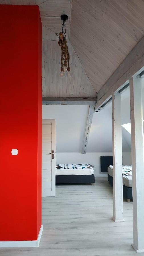 Apartament Witkacego Czerwony Слупск Екстериор снимка