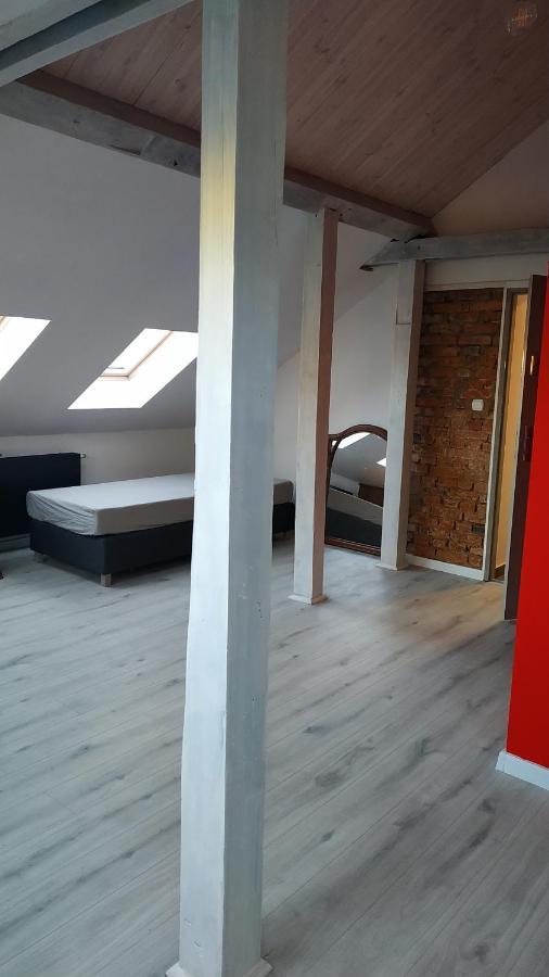 Apartament Witkacego Czerwony Слупск Екстериор снимка