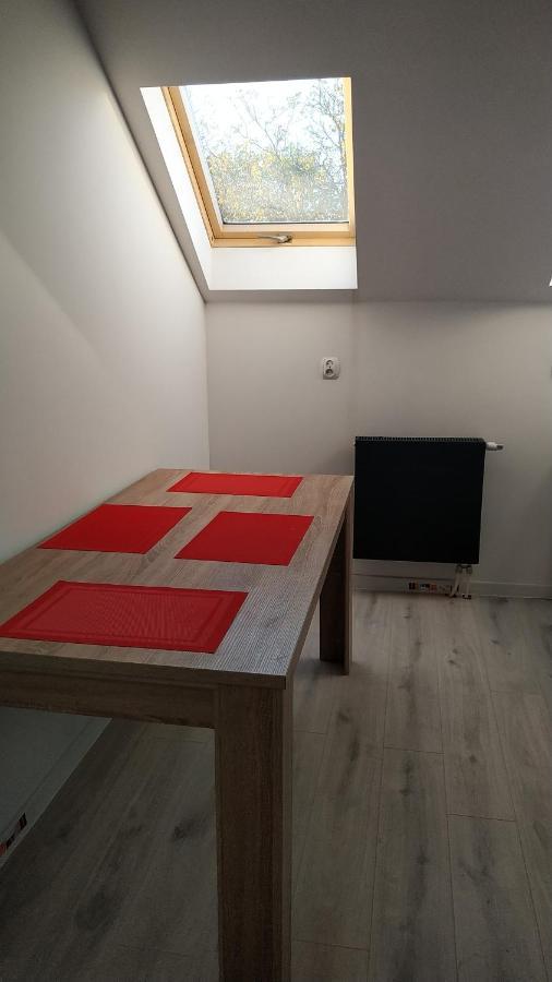 Apartament Witkacego Czerwony Слупск Екстериор снимка